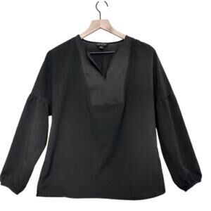 Banana Republic Black Lightweight V-Neck Long Peasant Sleeves Shirt Blouse Top